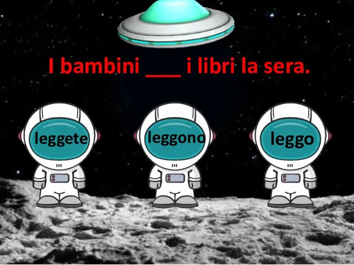 I bambini ___ i libri la sera.