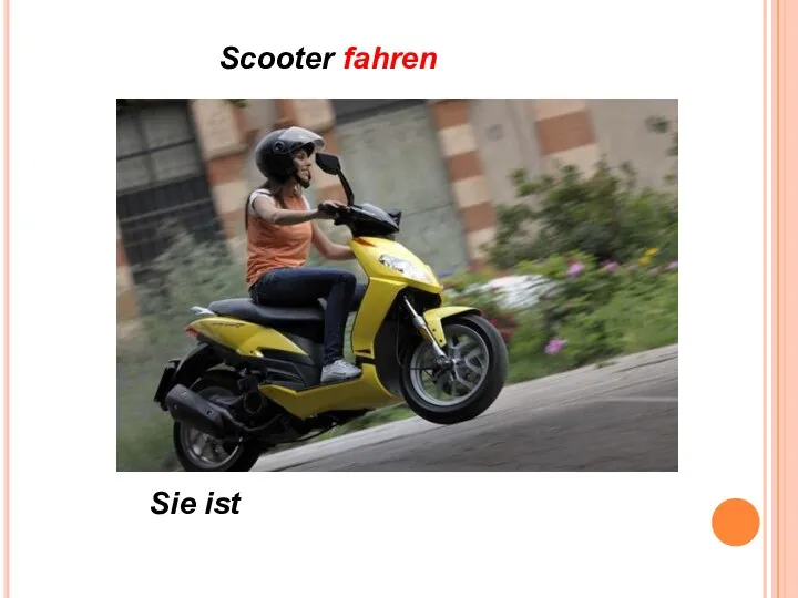 Scooter fahren Sie ist