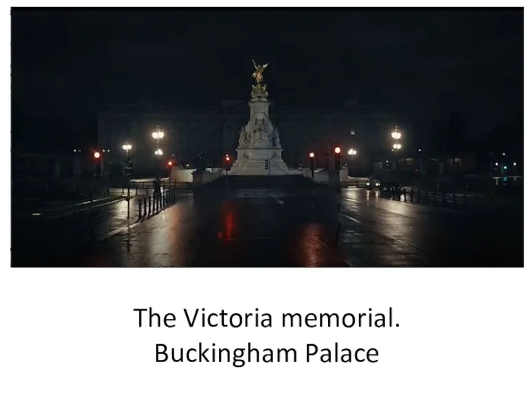 The Victoria memorial. Buckingham Palace