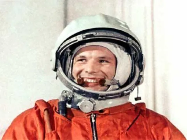 12 апреля 1961 Ю.А.Гагарин на космическом корабле «Восток», стартовал с космодрома Байконур