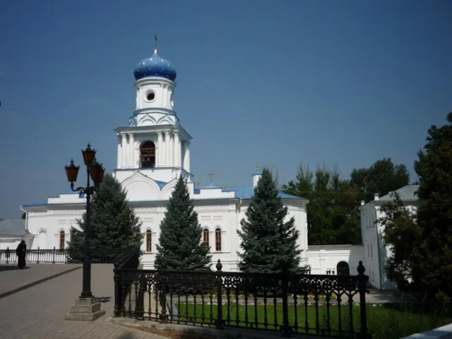 православный монастырь Украинской Православной Церкви в Святогорске(Донецкая область). До 1918 года —
