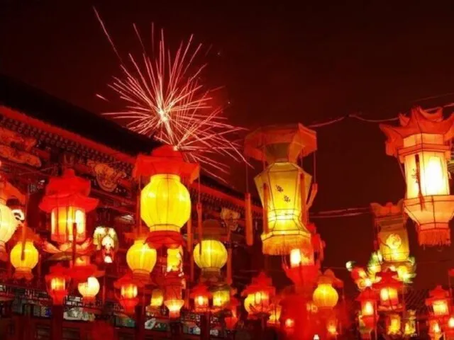 Праздник Фонарей в Китае - завершение новогодних праздников.