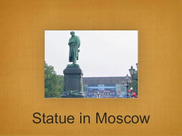 Statue in Moscow