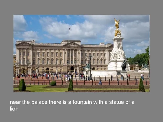 near the palace there is a fountain with a statue of a lion