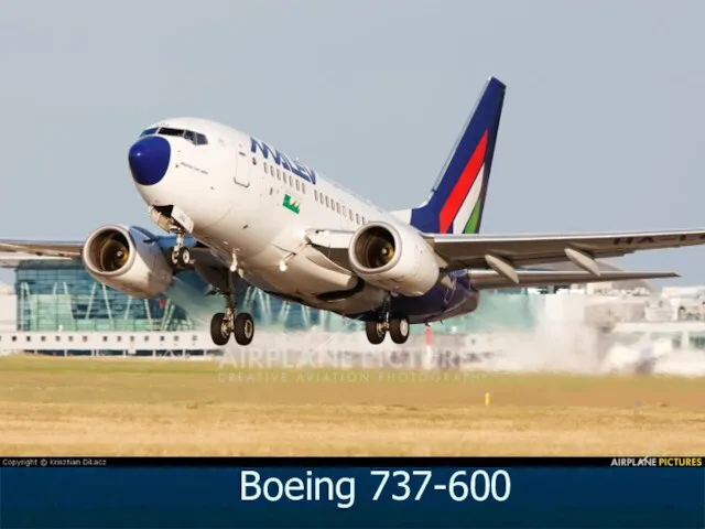 Boeing 737-600