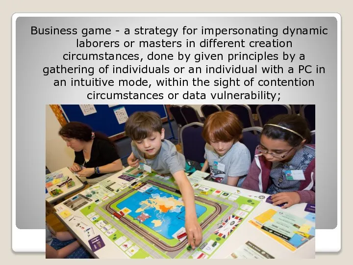 Business game - a strategy for impersonating dynamic laborers or masters in